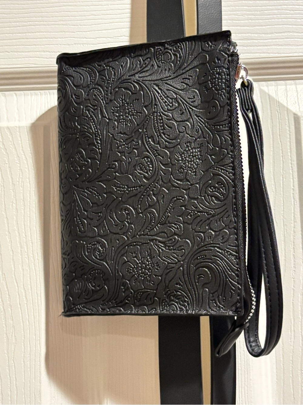 NWT Stone Mt.Black Leather Double Belted Bag